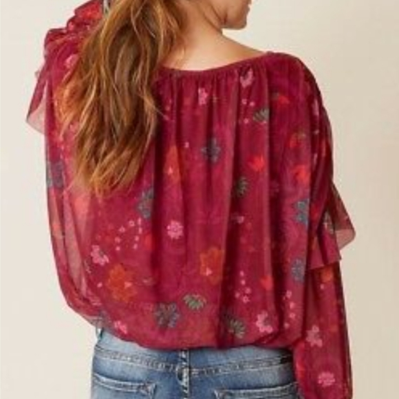 Free People wildflower honey peasant top. - Picture 5 of 5